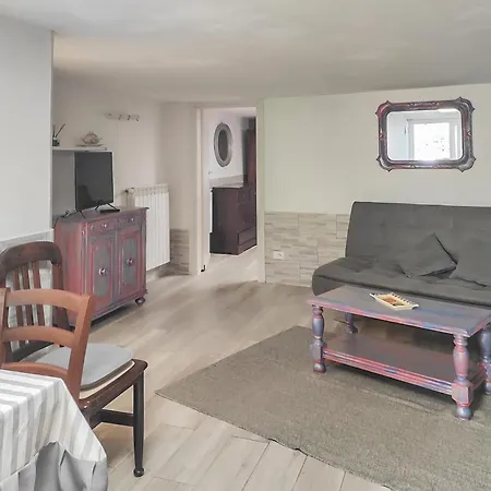 Sea House Apartment